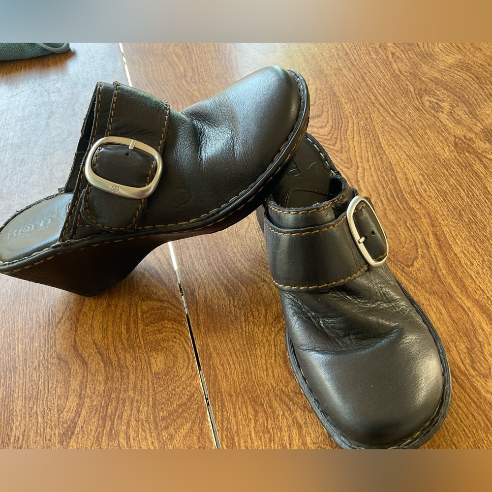 Born Womens Platform Heel Mule Shoes Black Leather Buckle Slip-ons